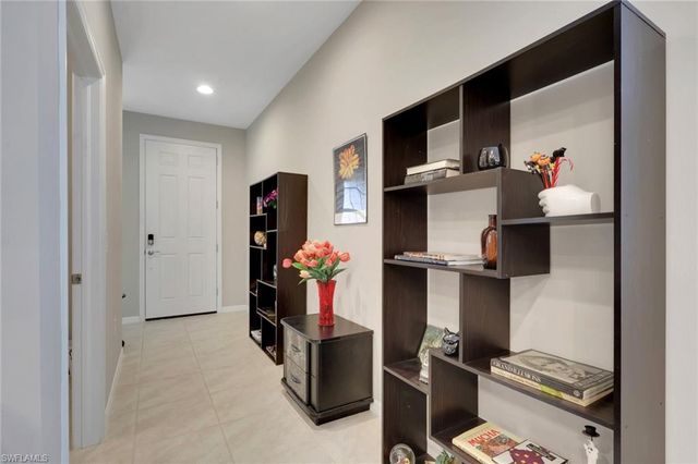 2112 Summersweet DR, Alva, FL 33920