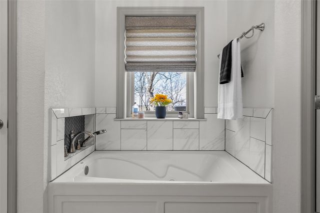 107 S Old Robinson Road, Robinson, TX 76706