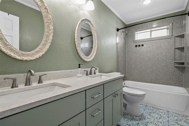 107 S Old Robinson Road, Robinson, TX 76706