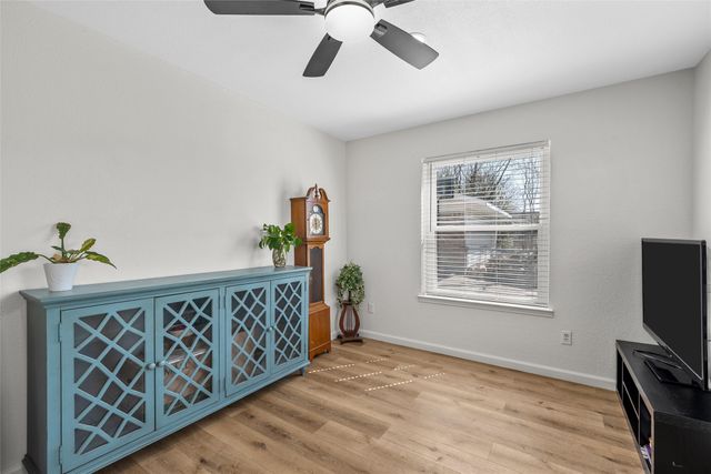 107 S Old Robinson Road, Robinson, TX 76706