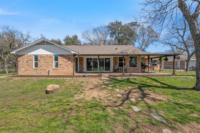 107 S Old Robinson Road, Robinson, TX 76706