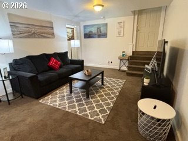 9743 Se TENINO Ct, Happy Valley, OR 97086