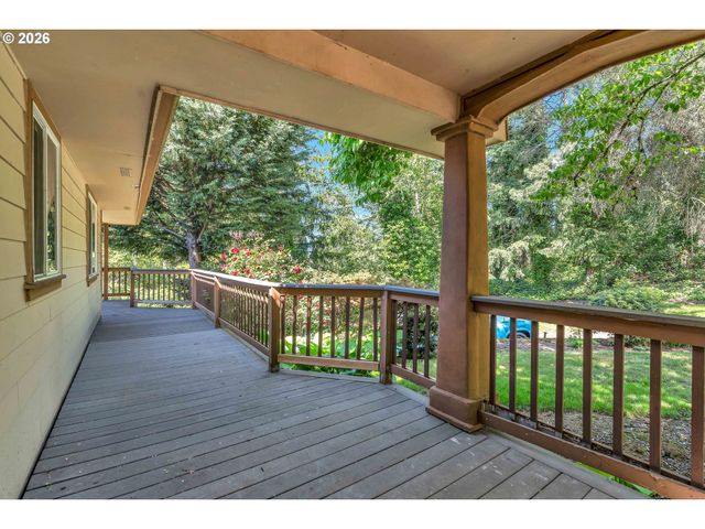9743 Se TENINO Ct, Happy Valley, OR 97086