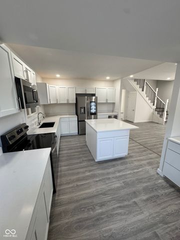 1534 S State Avenue, Indianapolis, IN 46203