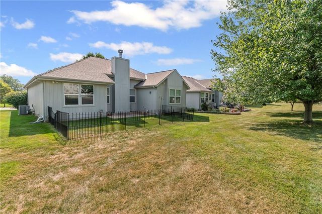 7214 N Cypress Avenue, Kansas City, MO 64119