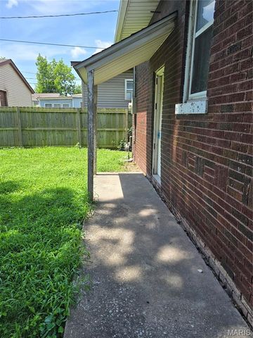 2424 Madison Avenue, Granite City, IL 62040