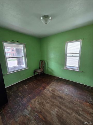 2424 Madison Avenue, Granite City, IL 62040