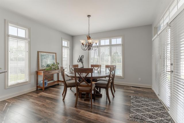 3233 Libbert Road, Newburgh, IN 47630