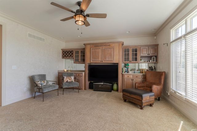 3233 Libbert Road, Newburgh, IN 47630