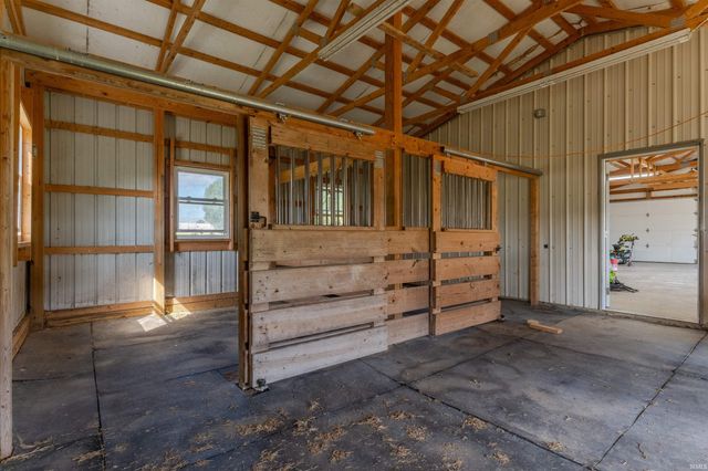 3233 Libbert Road, Newburgh, IN 47630