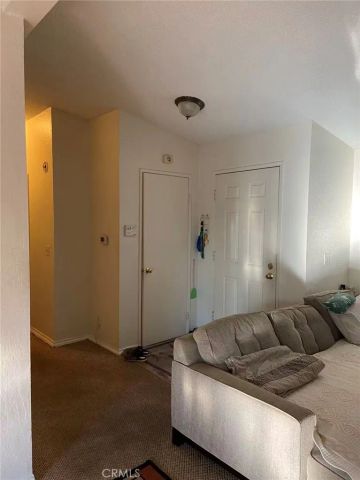 31928 Cinnabar, Castaic, CA 91384