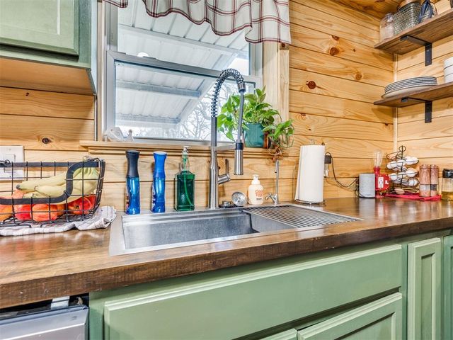 117 Olympic Drive, Moore, OK 73160
