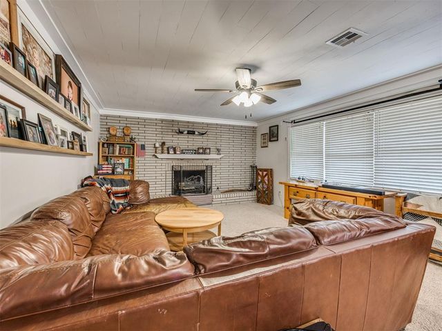 117 Olympic Drive, Moore, OK 73160