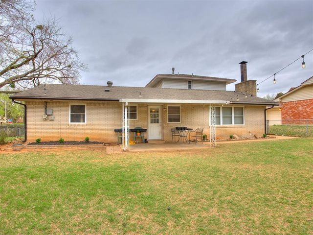 117 Olympic Drive, Moore, OK 73160