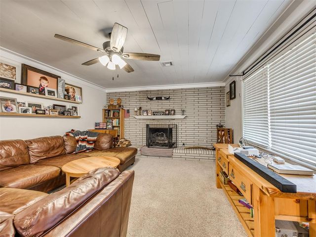 117 Olympic Drive, Moore, OK 73160