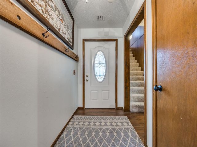 117 Olympic Drive, Moore, OK 73160
