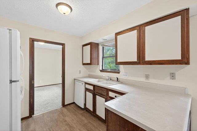 6618 Camden Drive, Brooklyn Center, MN 55430