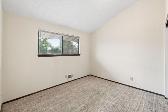 6618 Camden Drive, Brooklyn Center, MN 55430