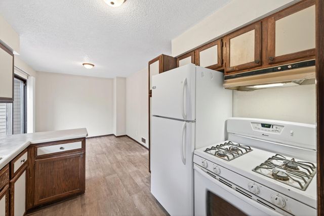 6618 Camden Drive, Brooklyn Center, MN 55430