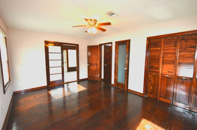 5602 Tallow Lane, Houston, TX 77021