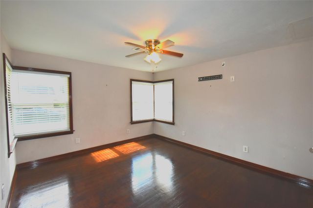 5602 Tallow Lane, Houston, TX 77021