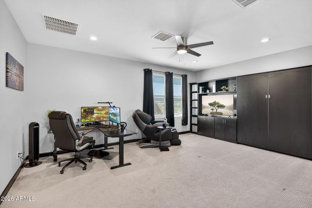 696 W WELSH BLACK Trail, San Tan Valley, AZ 85143