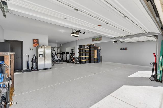 696 W WELSH BLACK Trail, San Tan Valley, AZ 85143