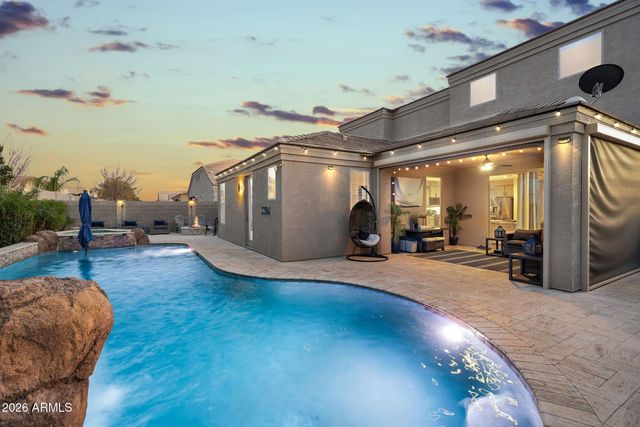 696 W WELSH BLACK Trail, San Tan Valley, AZ 85143