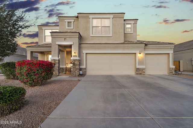 696 W WELSH BLACK Trail, San Tan Valley, AZ 85143