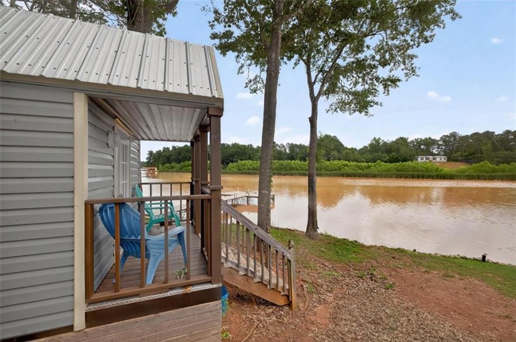 289 Burtom Road, Eatonton, GA 31024