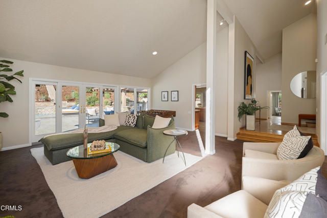 3033 Hopeton Road, La Crescenta, CA 91214