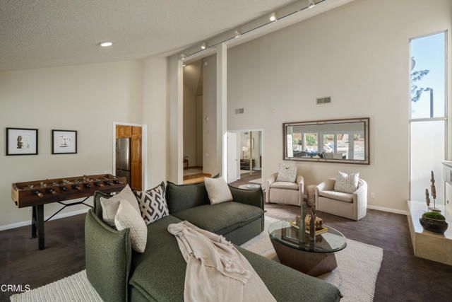 3033 Hopeton Road, La Crescenta, CA 91214