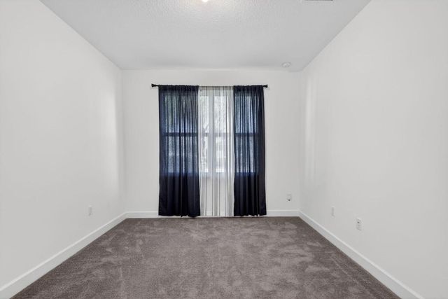 15673 SW Egret Coast Dr, Port St Lucie, FL 34987