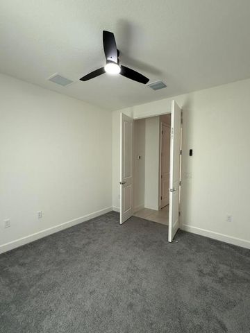 15673 SW Egret Coast Dr, Port St Lucie, FL 34987