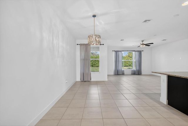 15673 SW Egret Coast Dr, Port St Lucie, FL 34987