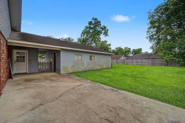 7506 Debit Dr, Baton Rouge, LA 70817