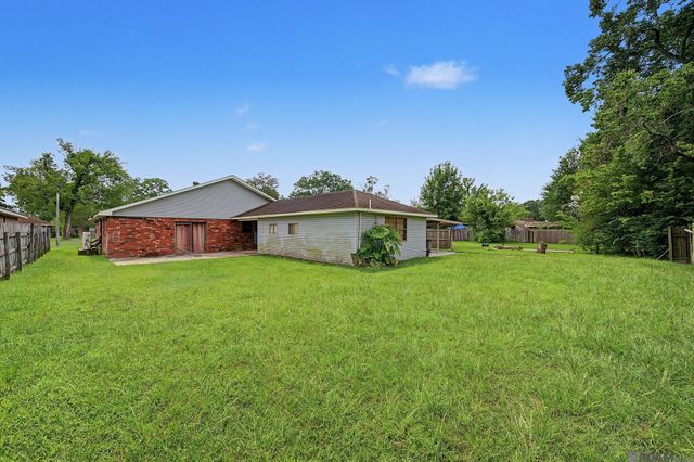 7506 Debit Dr, Baton Rouge, LA 70817