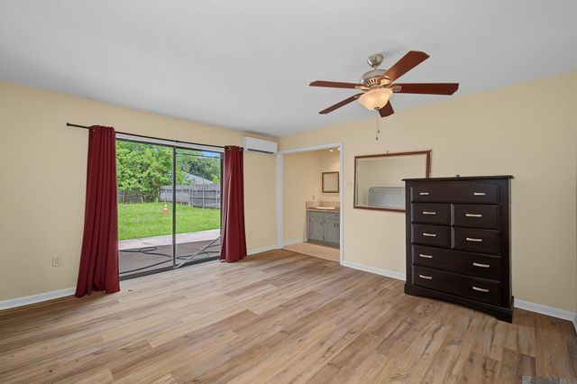 7506 Debit Dr, Baton Rouge, LA 70817