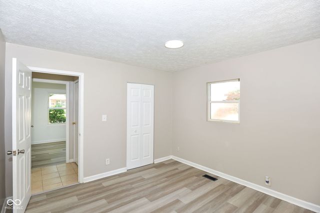 9226 Rochelle Drive, Indianapolis, IN 46235