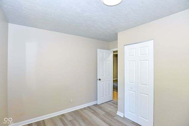 9226 Rochelle Drive, Indianapolis, IN 46235