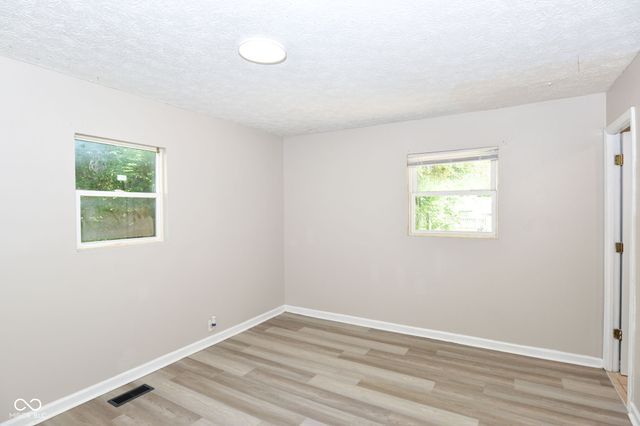 9226 Rochelle Drive, Indianapolis, IN 46235