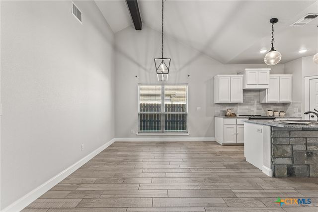 220 Pecan Meadow Lane, Harker Heights, TX 76548