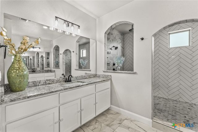 220 Pecan Meadow Lane, Harker Heights, TX 76548