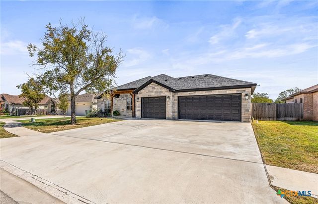 220 Pecan Meadow Lane, Harker Heights, TX 76548