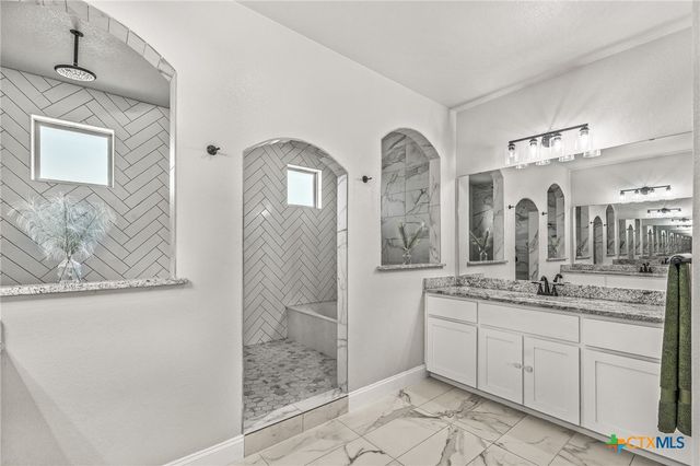 220 Pecan Meadow Lane, Harker Heights, TX 76548