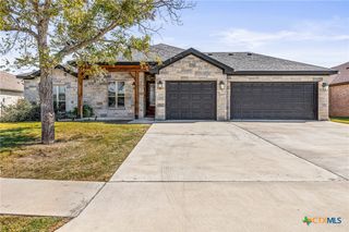 220 Pecan Meadow Lane, Harker Heights, TX 76548