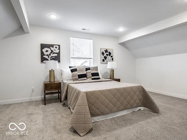 849 N Oakland Avenue, Indianapolis, IN 46201