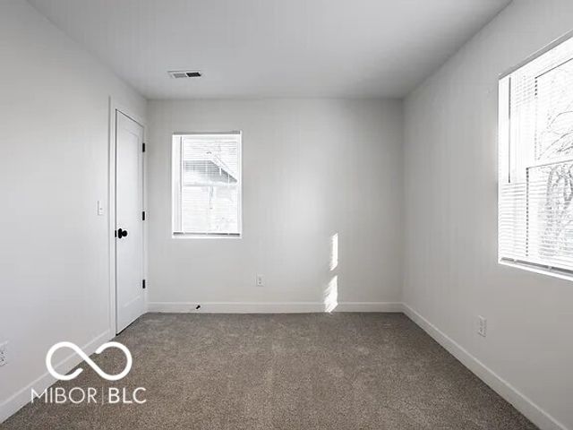 849 N Oakland Avenue, Indianapolis, IN 46201