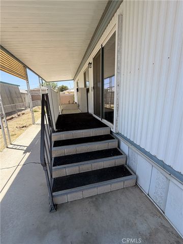 999 S Santa Fe Avenue 73, San Jacinto, CA 92583