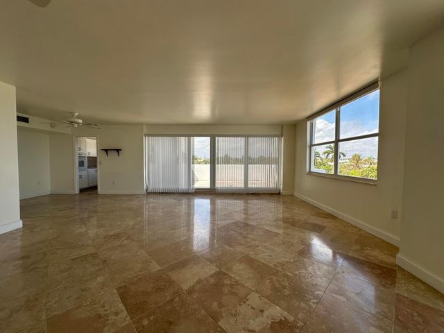 301 Croton Avenue 503, Lantana, FL 33462